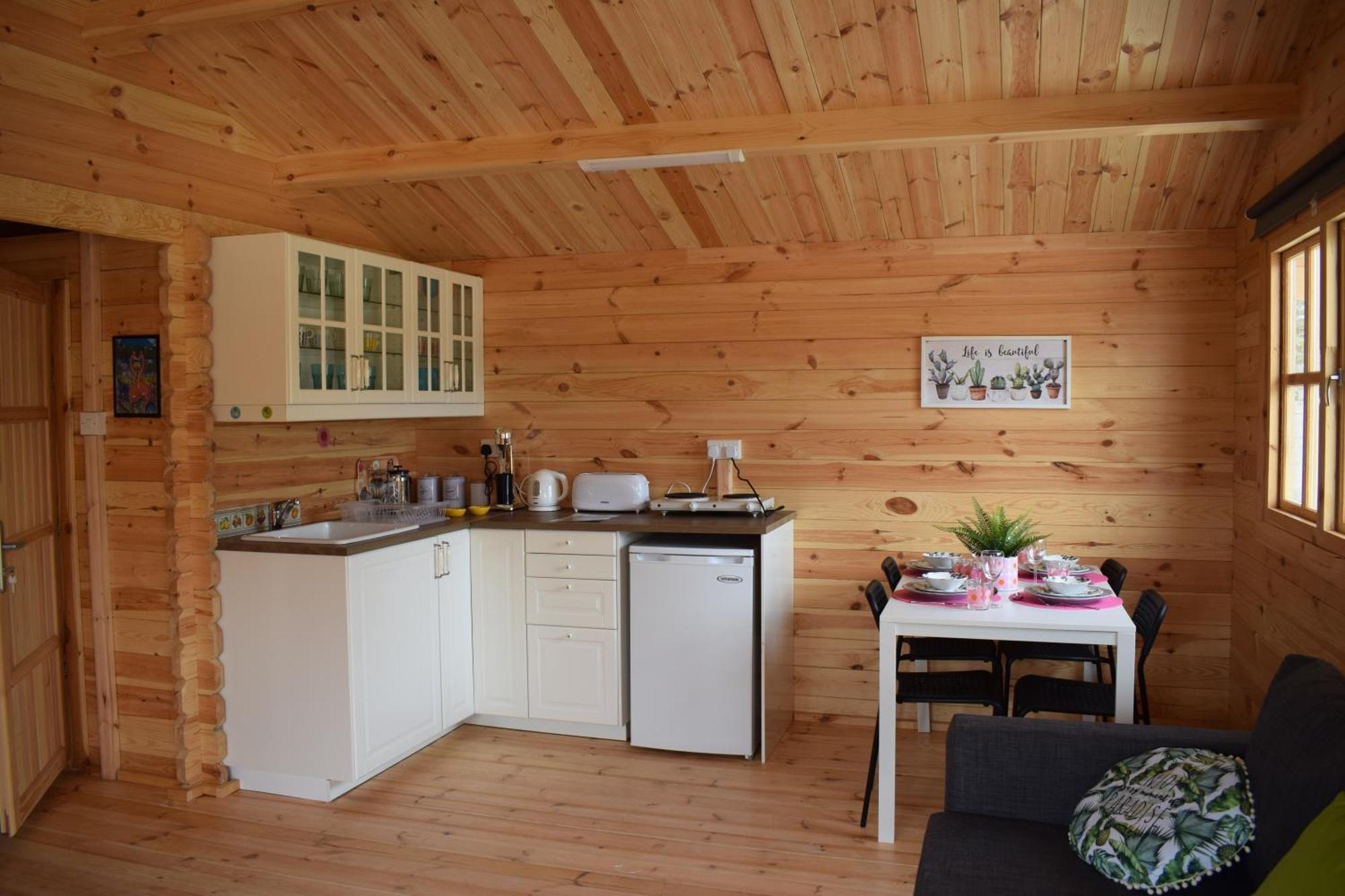 Cyprus Glamping Park Otel Agios Theodoros Dış mekan fotoğraf