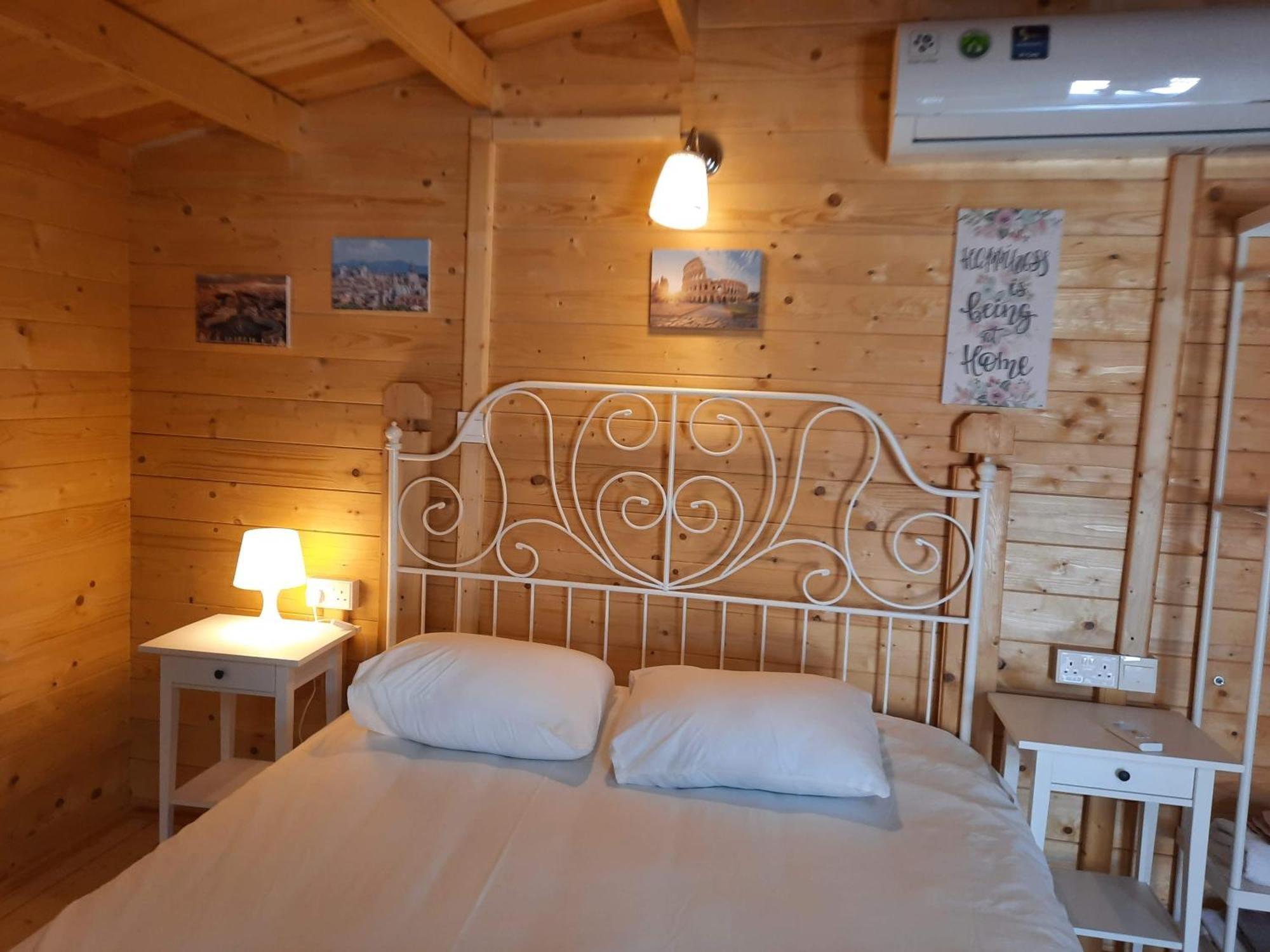 Cyprus Glamping Park Otel Agios Theodoros Oda fotoğraf